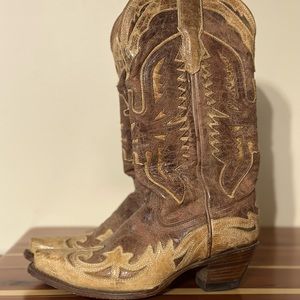 Corral women’s cowgirl boots